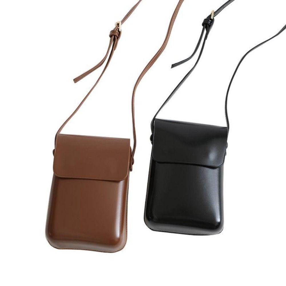 Women Bags Purses - Torebki crossbody z klapką ze skóry