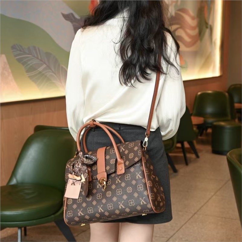 Lekka luksusowa marka damska t – Women Bags High End Brands recenzja i cena