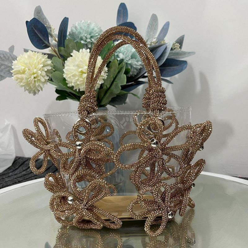 Wysokiej klasy arystokratyczna – Women Bags High End Brands recenzja i cena
