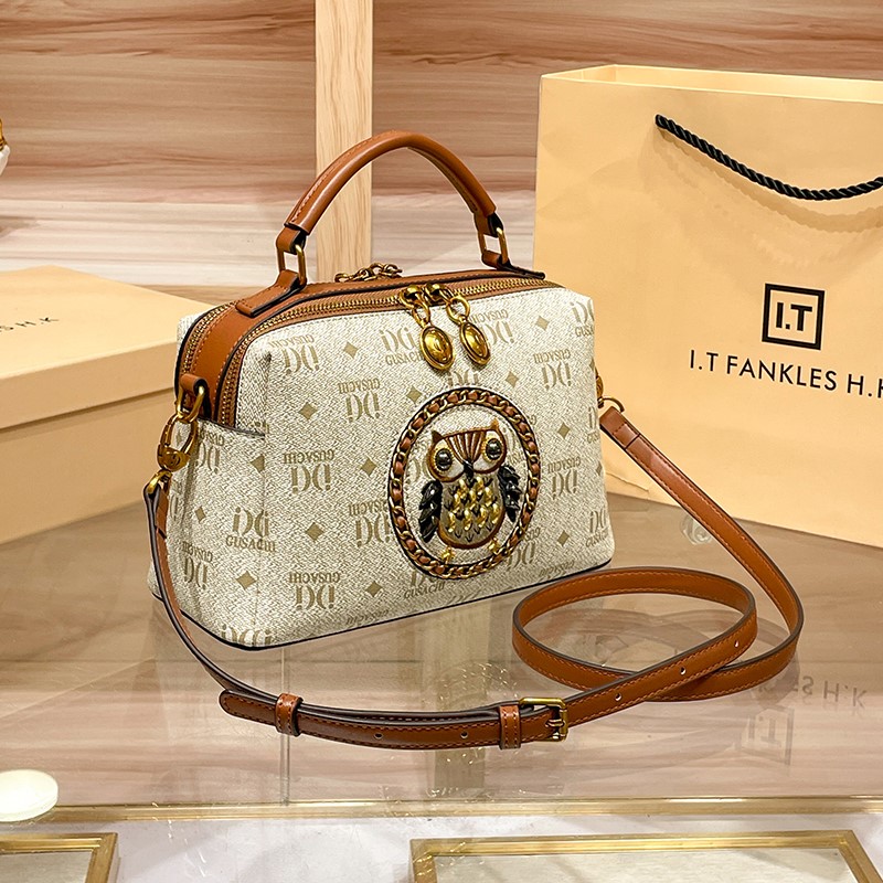 Marka torebka damska 2025 jesi – Women Bags High End Brands recenzja i cena
